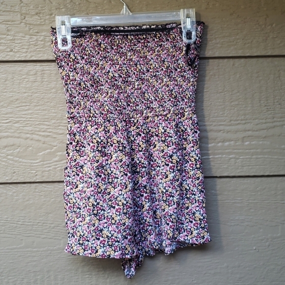 Band of Gypsies strapless floral romper XS - Picture 8 of 8